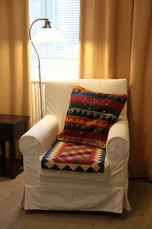 Hotelli Ville Apartment Tammerfors Rum bild