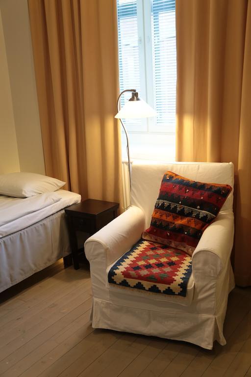 Hotelli Ville Apartment Tammerfors Rum bild