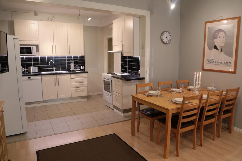 Hotelli Ville Apartment Tammerfors Rum bild
