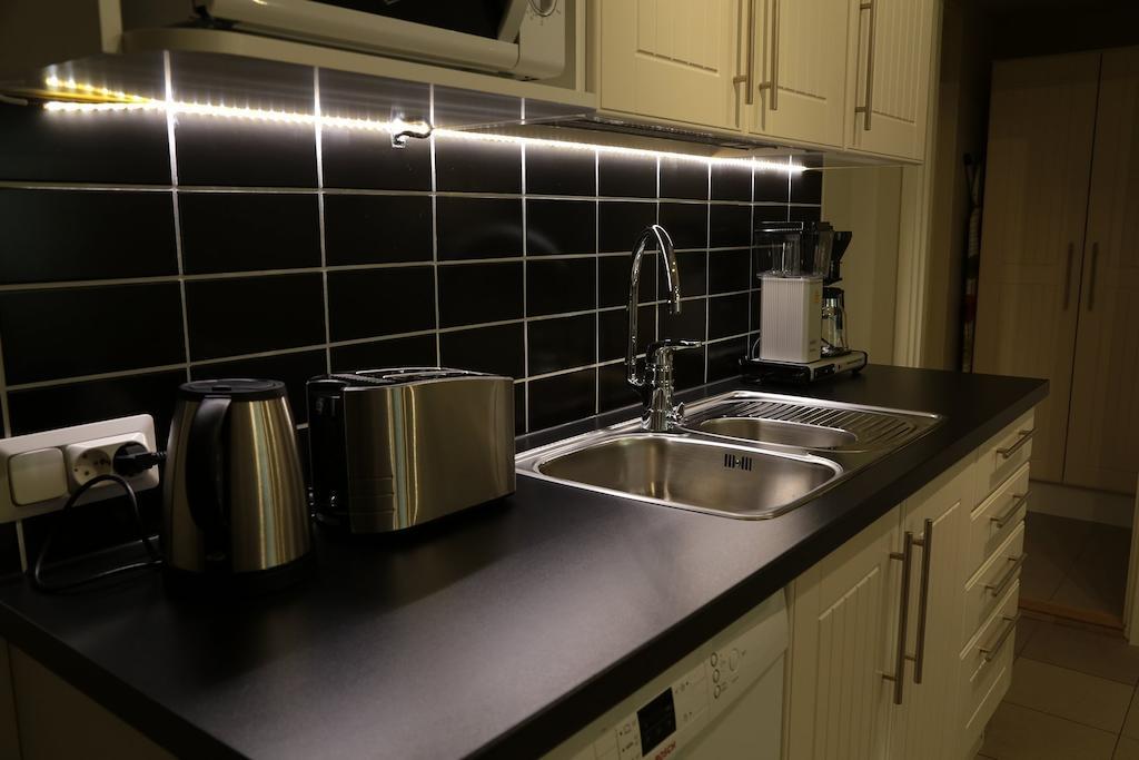 Hotelli Ville Apartment Tammerfors Rum bild